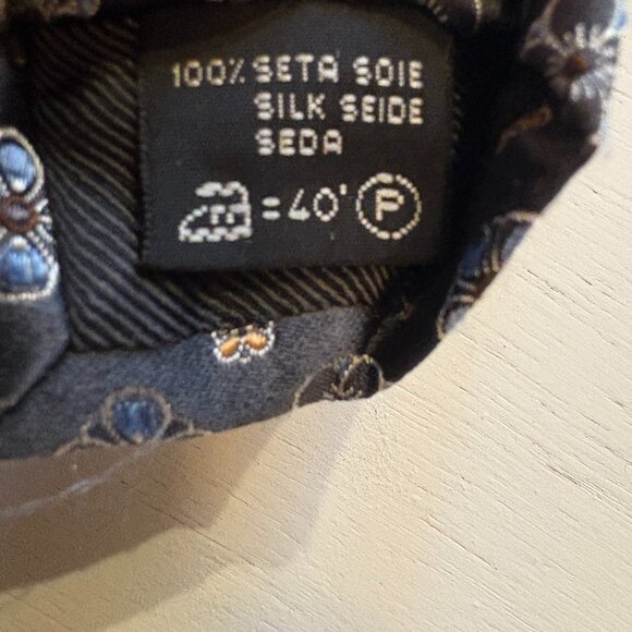 Ermenegildo Zegna Silk Tie - Picture 3 of 3